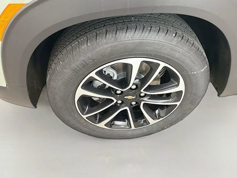 New 2026 Chevrolet TrailBlazer LT w/ Convenience Package image 32