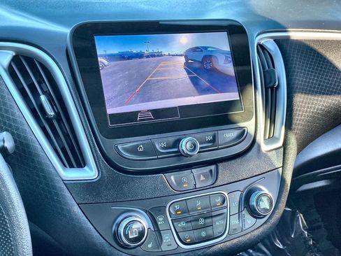 Used 2024 Chevrolet Malibu LT image 6