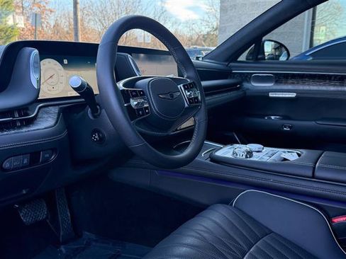 Used 2024 Genesis G90 3.5T image 17