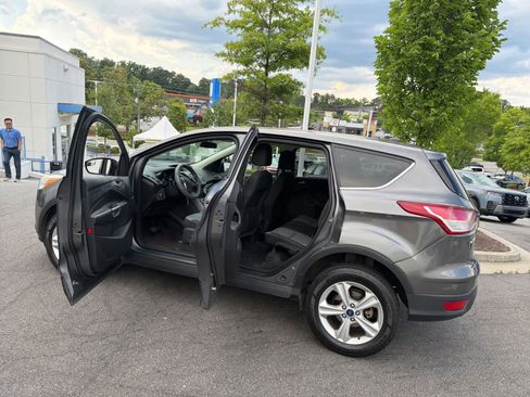 Used 2014 Ford Escape SE FWD image 20