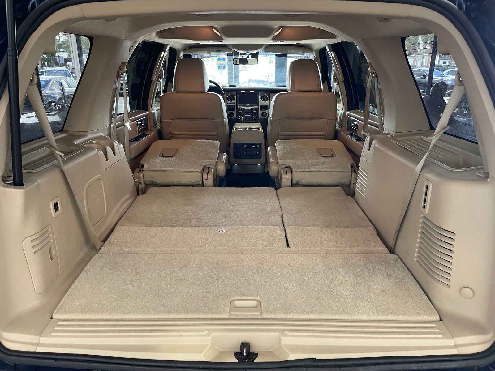 Used 2017 Ford Expedition Limited w/ Equipment Group 301A RWD image 39