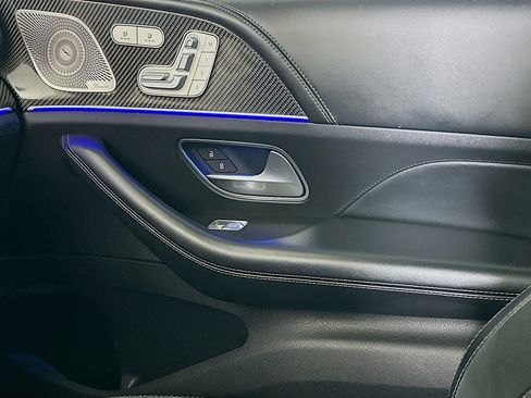 Used 2023 Mercedes-Benz GLS 63 AMG 4MATIC image 17