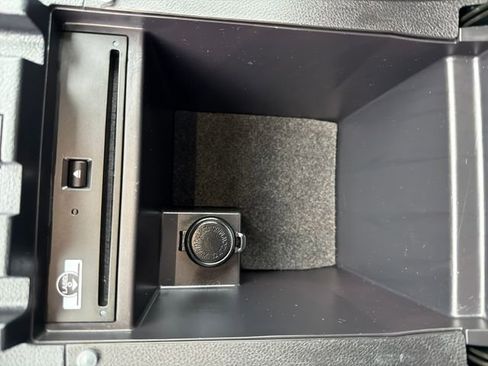 Used 2024 Subaru Outback Premium image 25