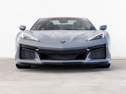 Used 2024 Chevrolet Corvette Z06 w/ Battery Protection Package image 10