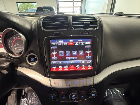 Used 2018 Dodge Journey GT AWD/4WD image 20