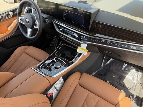 New 2026 BMW X5 xDrive40i AWD/4WD image 12