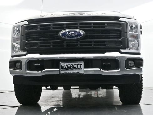 Used 2024 Ford F250 XL w/ XL Off-Road Package AWD/4WD image 40