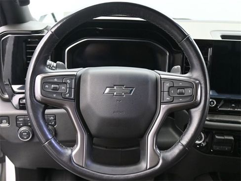 Used 2022 Chevrolet Silverado 1500 ZR2 image 28