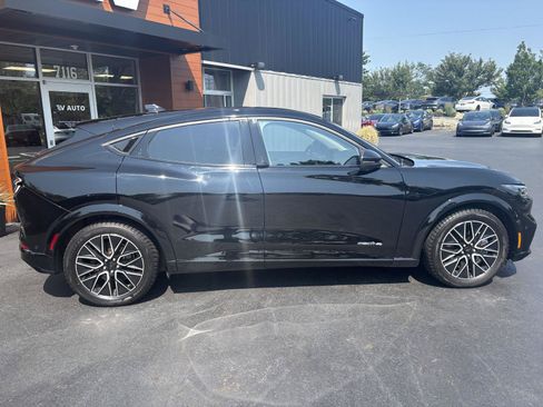 Used 2024 Ford Mustang Mach-E Premium AWD/4WD image 8
