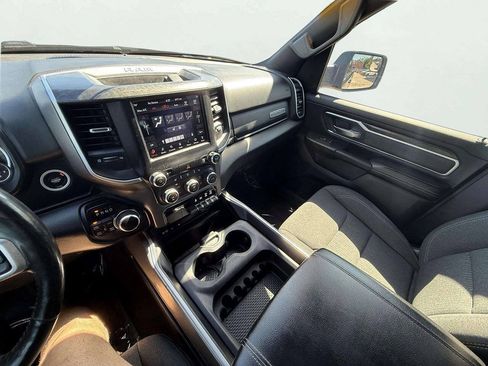 Used 2019 RAM 1500 Big Horn AWD/4WD image 18