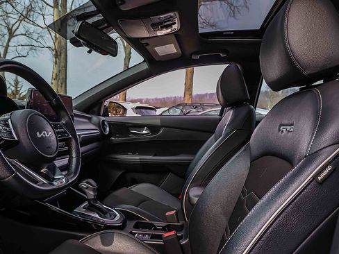 Certified 2023 Kia Forte GT-Line w/ GT-Line Premium Package image 8