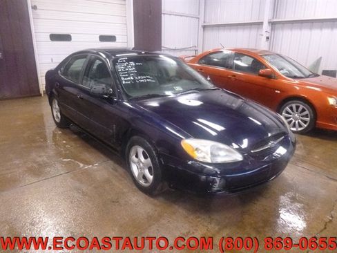 Used 2001 Ford Taurus SE image 1