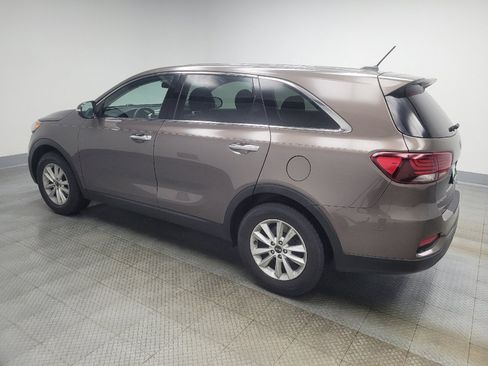 Used 2020 Kia Sorento LX FWD image 3