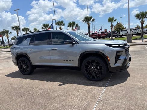 New 2026 Chevrolet Traverse RS FWD image 7