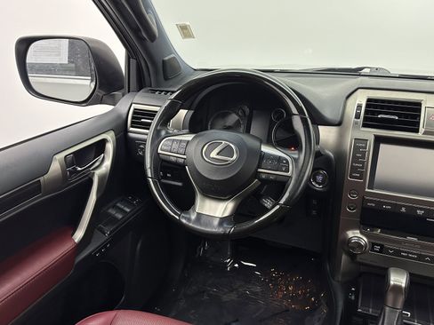 Used 2020 Lexus GX 460 Premium image 25