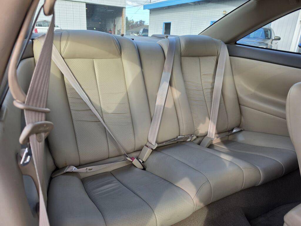 Used 2000 Toyota Solara SLE FWD image 13