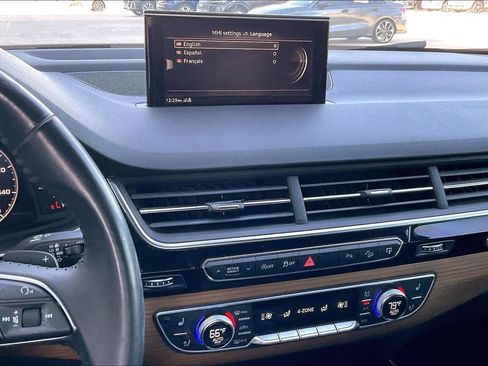 Used 2017 Audi Q7 3.0T Prestige image 6