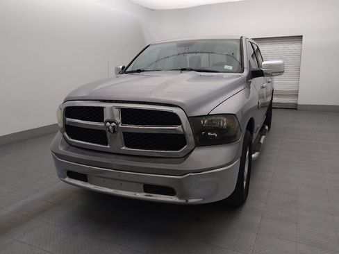 Used 2020 RAM 1500 Classic SLT w/ Luxury Group image 15