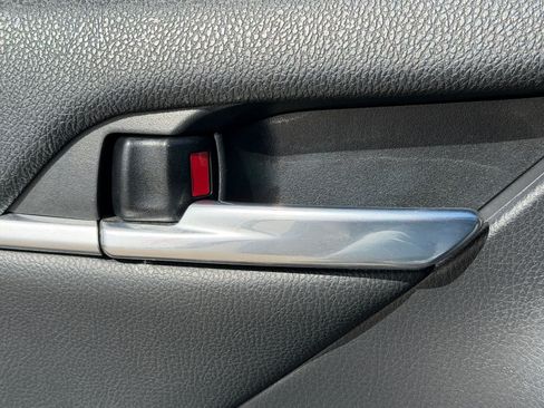 Used 2020 Toyota Camry XSE AWD/4WD image 15