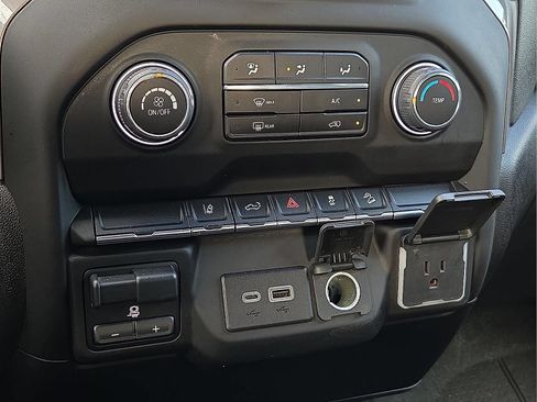 Used 2024 Chevrolet Silverado 2500 Custom w/ Custom Convenience Package AWD/4WD image 17