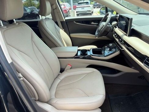 Used 2023 Lincoln Nautilus Reserve FWD image 29