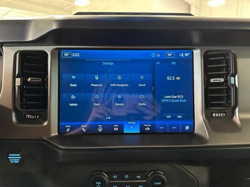 Used 2022 Ford Bronco Outer Banks w/ Sasquatch Package AWD/4WD image 26