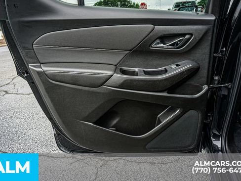 Used 2023 Chevrolet Traverse LT AWD/4WD image 59