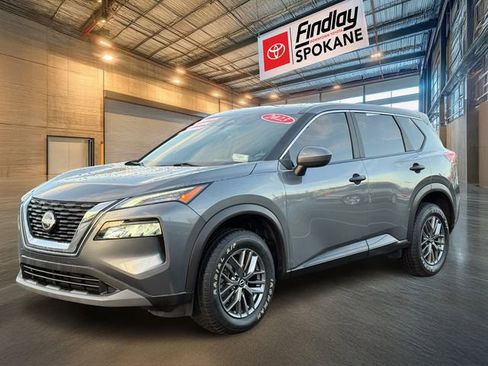 Used 2023 Nissan Rogue S image 1