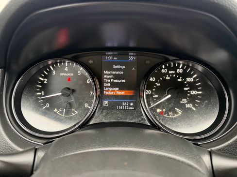 Used 2020 Nissan Rogue Sport S image 20