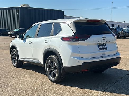 New 2026 Nissan Rogue SV w/ Cold Weather Package image 6