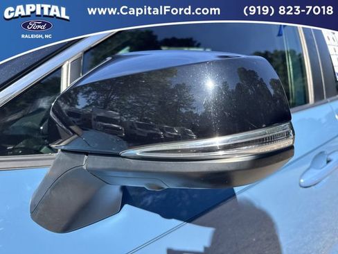 Used 2022 Toyota RAV4 XSE AWD/4WD image 12