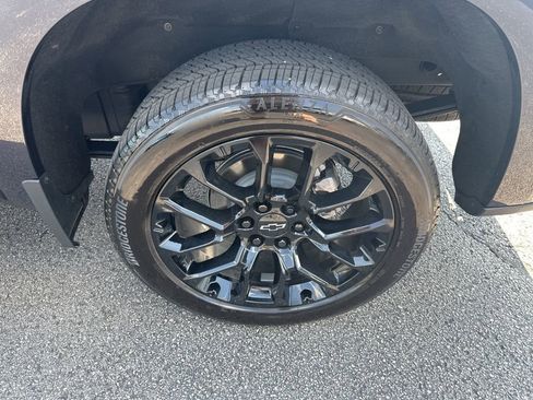Used 2024 Chevrolet Silverado 1500 LTZ w/ Technology Package image 12