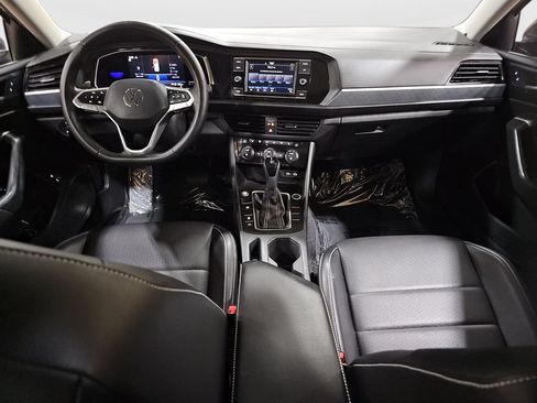 Used 2022 Volkswagen Jetta SE FWD image 19