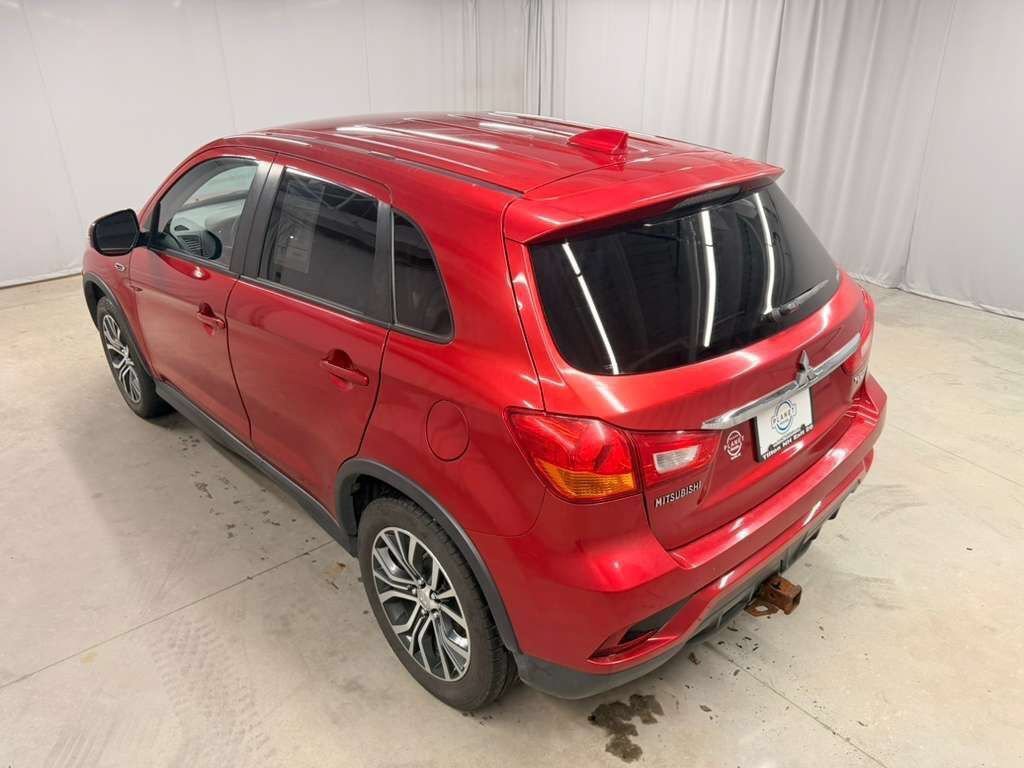 Used 2019 Mitsubishi Outlander Sport ES AWD/4WD image 8