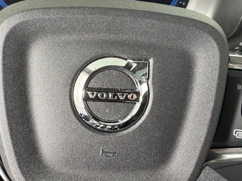 New 2025 Volvo XC40 B5 Plus w/ Climate Package image 32