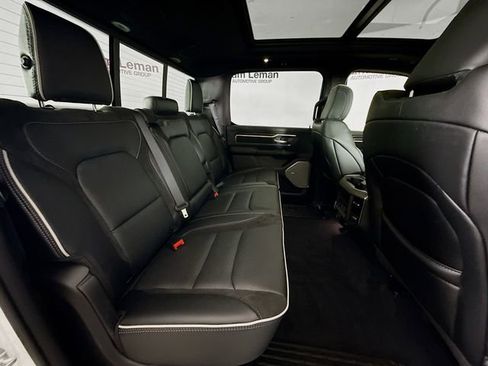 New 2026 RAM 1500 Laramie AWD/4WD image 27