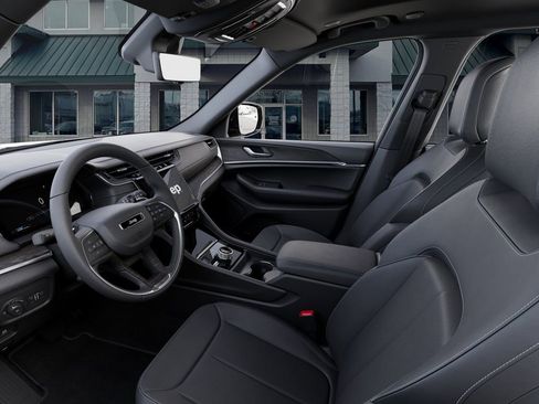 New 2025 Jeep Grand Cherokee L Limited w/ Luxury Tech Group II image 27