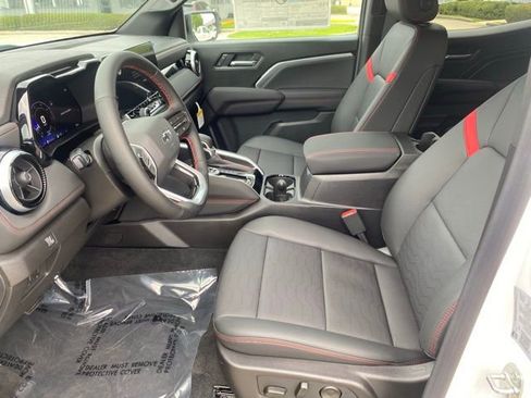 New 2026 Chevrolet Colorado Z71 w/ Technology Package AWD/4WD image 13