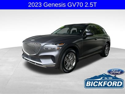 Used 2023 Genesis GV70 2.5T w/ Select Package