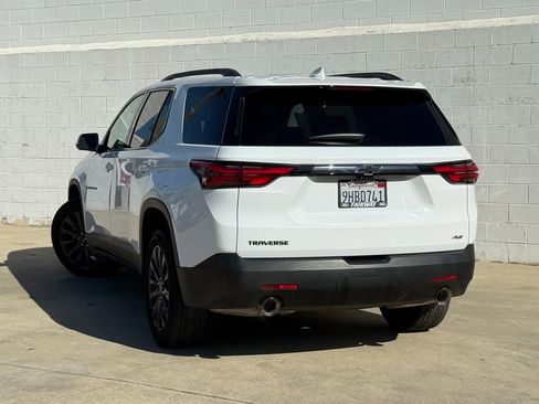 Used 2023 Chevrolet Traverse RS image 5