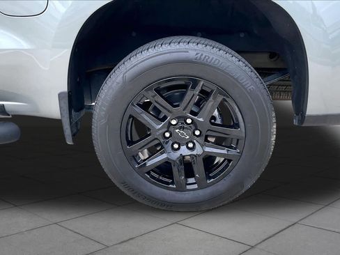 Certified 2026 Chevrolet Silverado 1500 Custom w/ LPO, Dark Essentials Package RWD image 11