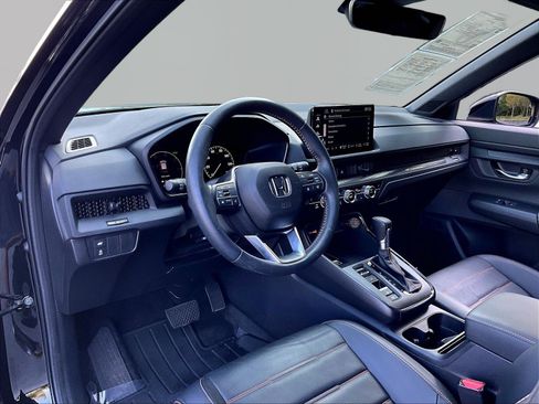 Certified 2025 Honda CR-V Sport-L image 17