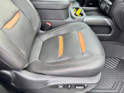 Used 2020 GMC Sierra 1500 AT4 w/ Technology Package image 17