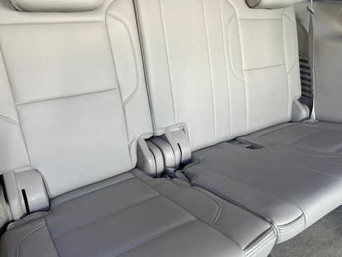 Used 2018 GMC Yukon Denali w/ Denali Ultimate Package image 18