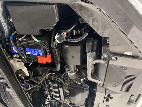 Used 2023 Honda CR-V EX-L image 37