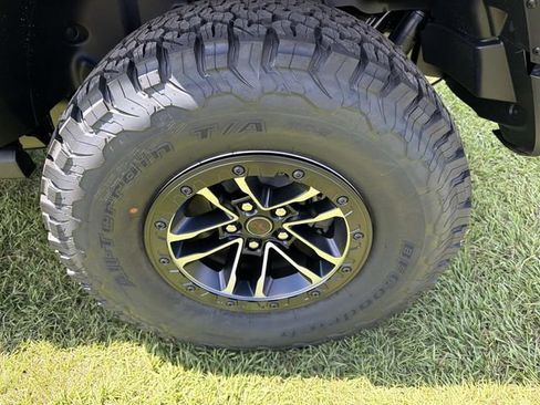 New 2027 Jeep Wrangler Unlimited Rubicon AWD/4WD image 29