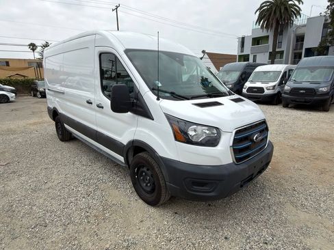 Used 2023 Ford E-Transit Medium Roof RWD image 2