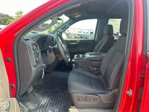 Used 2023 Chevrolet Silverado 1500 Custom w/ LPO, Dark Essentials Package AWD/4WD image 9