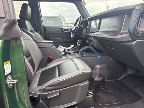 Certified 2024 Ford Bronco Black Diamond image 40