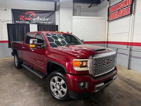 Used 2018 GMC Sierra 2500 Denali w/ Duramax Plus Package image 1
